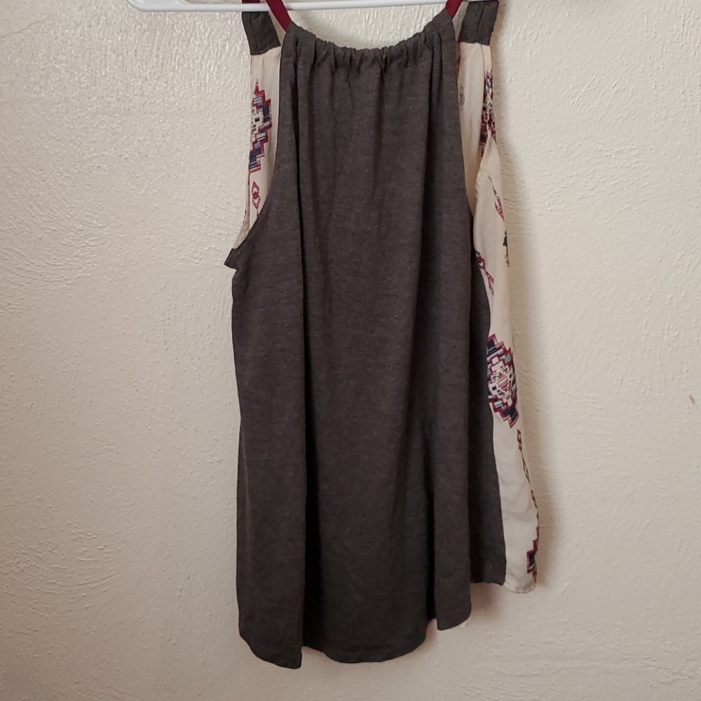Patterned Tank - Picture 3 of 3